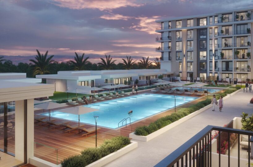 Holland Gardens Pool Area
