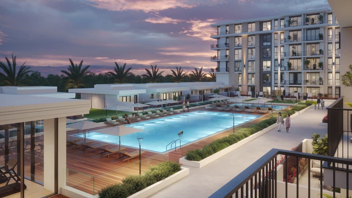 Holland Gardens Pool Area